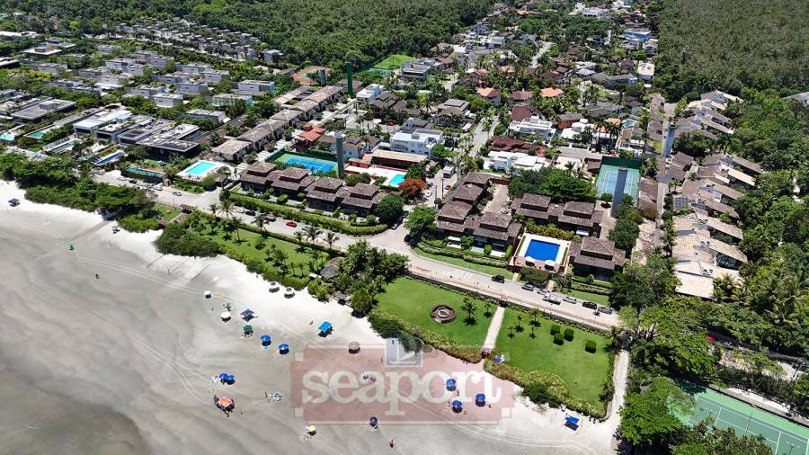 Condomínio Frente ao Mar 