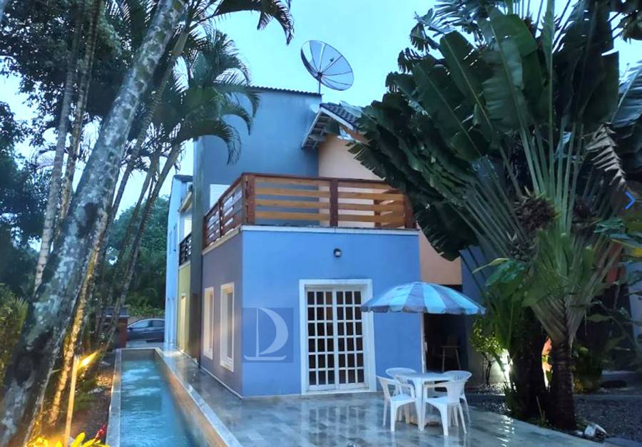 Piscina do Condomínio 