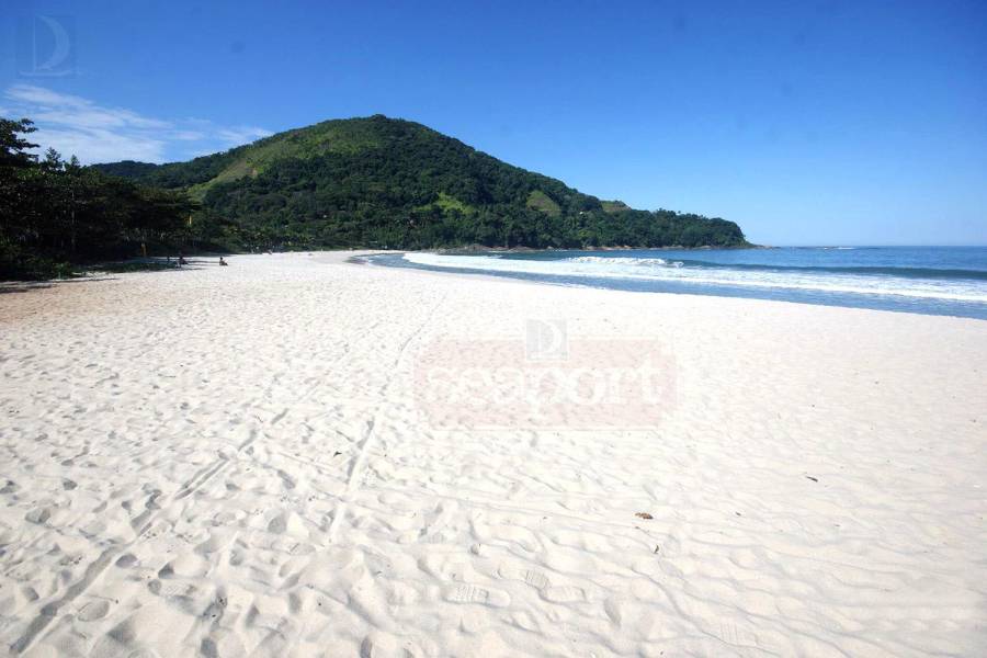 Praia de Camburyzinho 