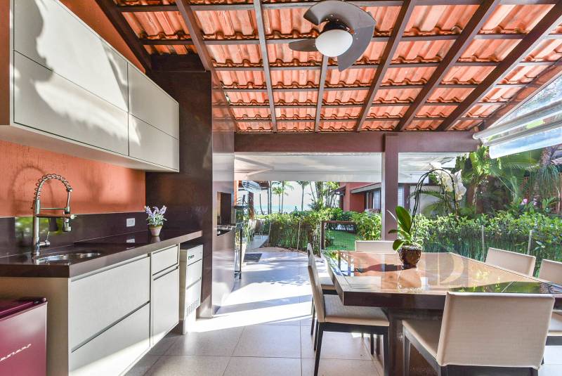 Varanda e espaço gourmet 