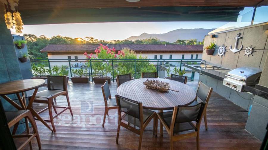 Fachada e varanda gourmet