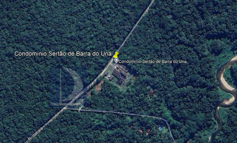 Terreno à venda na Praia de Barra do Una